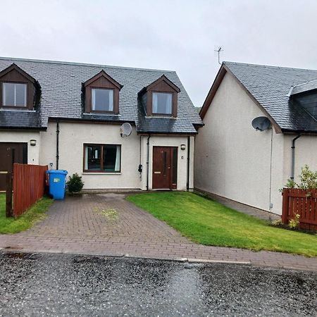Holiday House Kinveachy Aviemore Eksteriør bilde